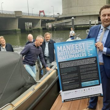 Manifest Rotterdamse Watermakers